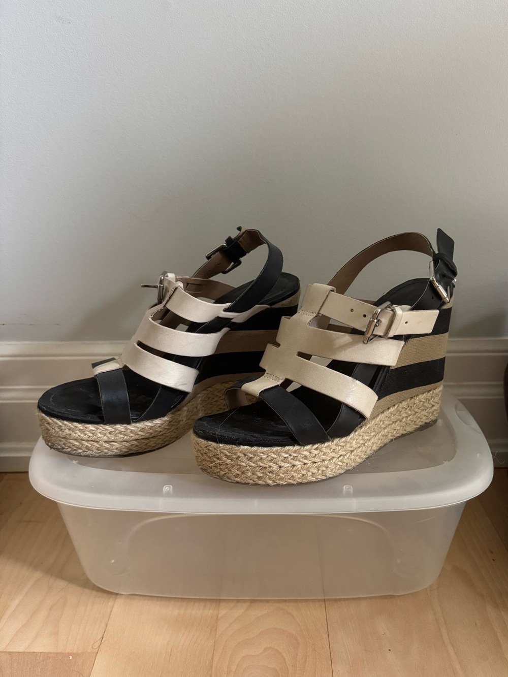 Platform Wedge Espadrille Sandals in Black and Cream